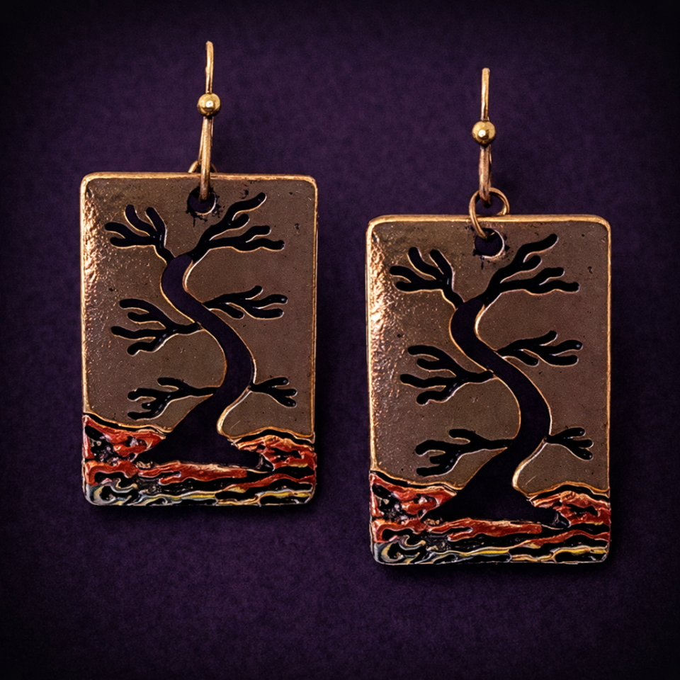 Twist tree rectangle earrings