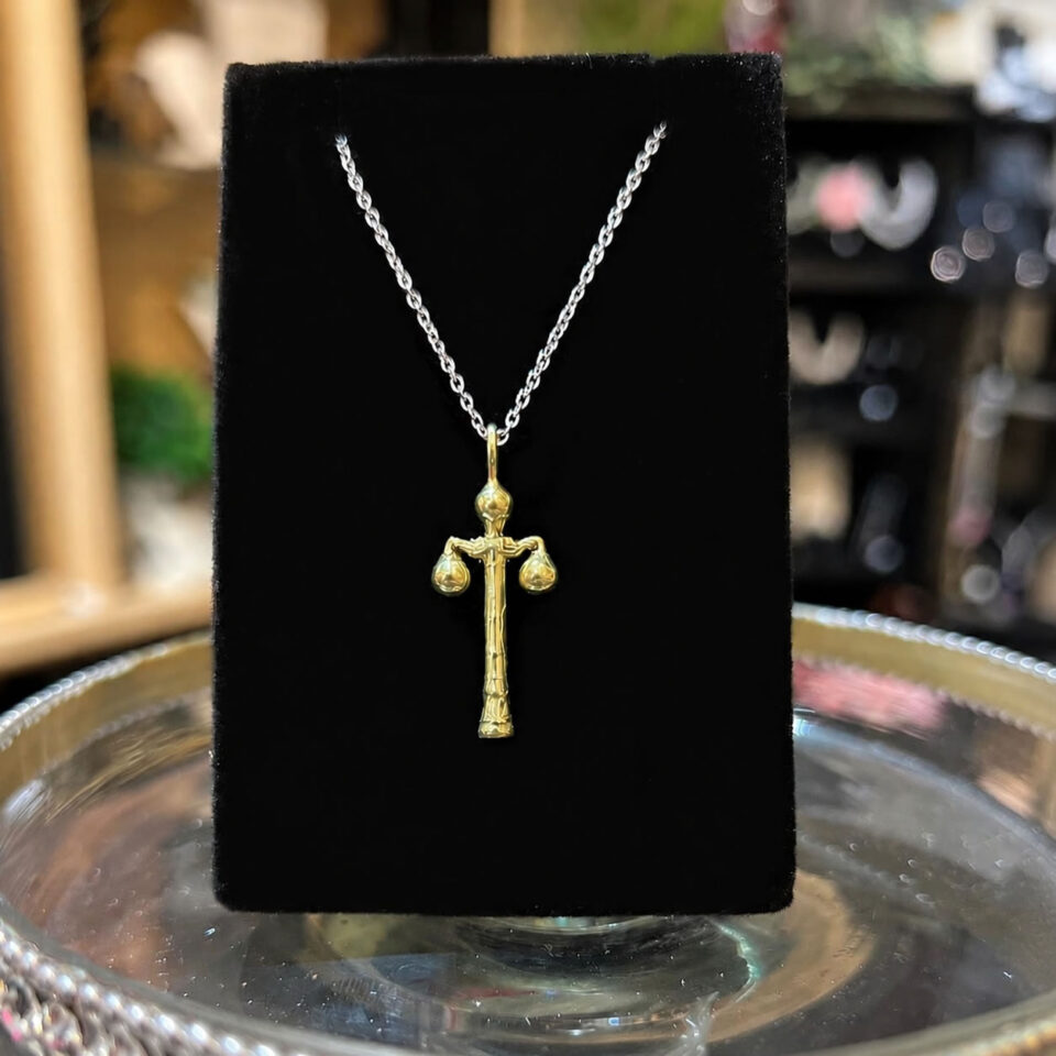 Green Gold Lewisburg Lamppost Necklace (small)